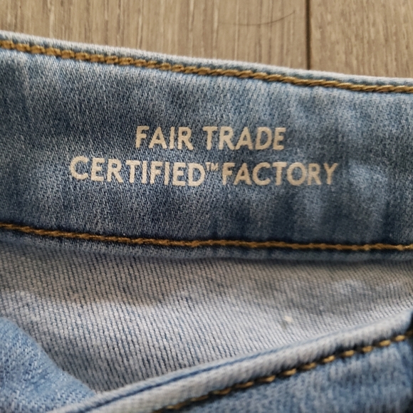 Universal Thread Jeans - Picture 5 of 6